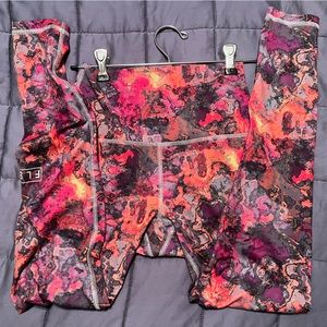 Small - El Toro 25” Legging - Hot Lava - Bounce Fabric